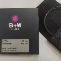B+W V-Pro WHITE MIST 1 MRC nano 67mm. Светофильтр с эффектом "белого тумана"