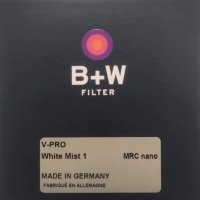 B+W V-Pro WHITE MIST 1/2 MRC nano 67mm. Светофильтр с эффектом "белого тумана"