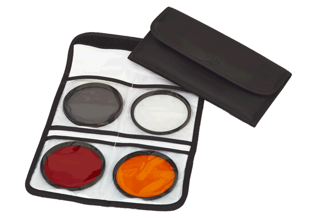 b+w-filter-accessories-filter-pouches-4-filters.png